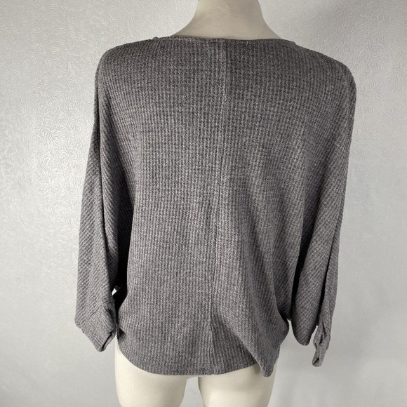 THML Sz M Cropped Gray Waffle Knit Sweater - Picture 8 of 12